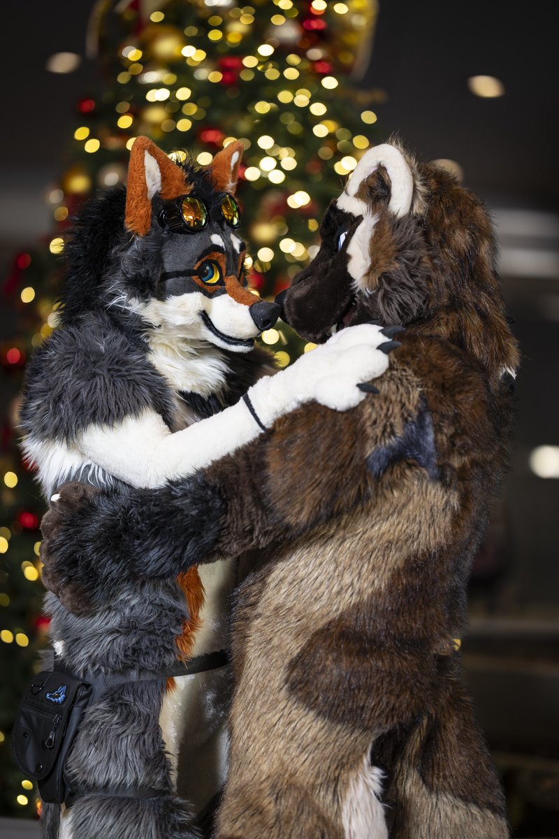 My FC photoshoots will start at $200 for 10 photos and will raise to $250 week of con!

🐾: <a href="/samizzleman/">samizzleman</a> / <a href="/JaggerWolverine/">Jagger Wolverine 🔜 MFF</a> 

#fc #fc2024 #furtherconfusion #furtherconfusion2024 #furtherconfusion24 #furcon #furcon24 #furcon2024