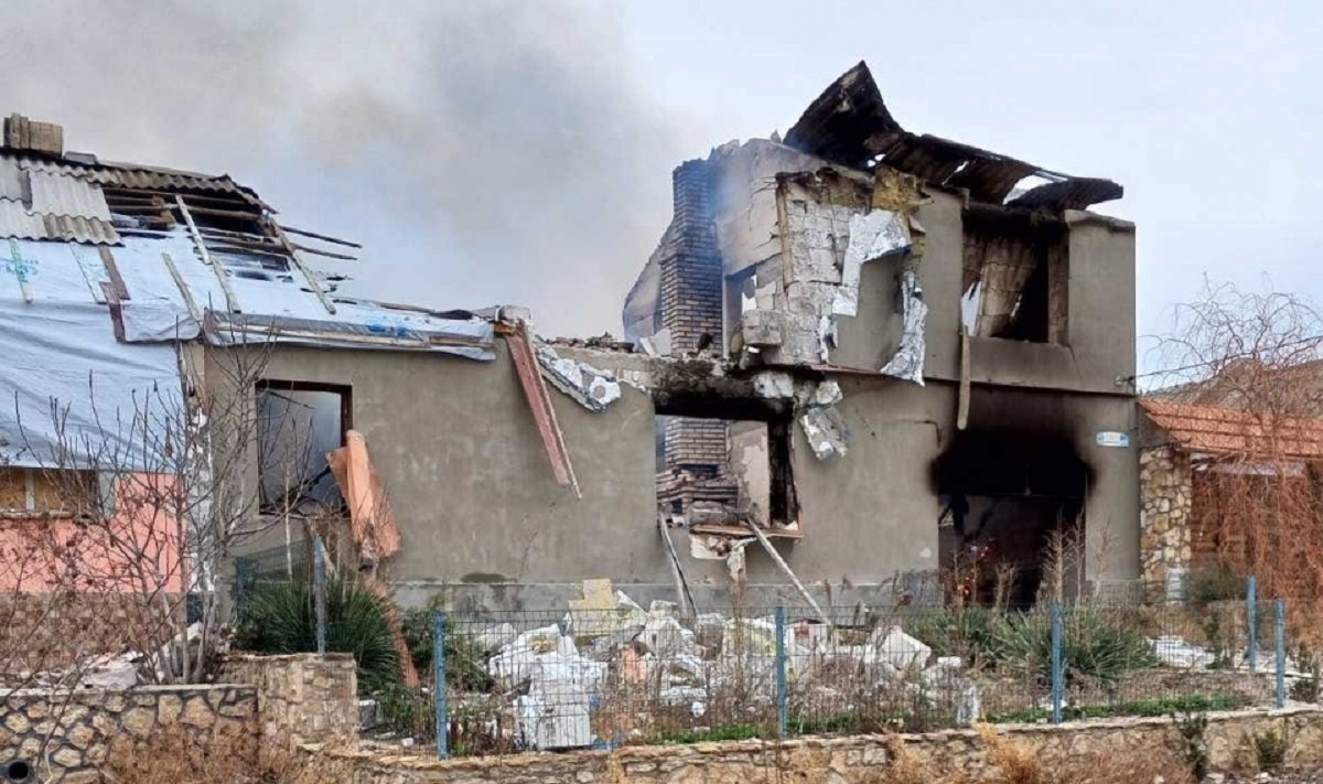 intent_press's tweet photo. 4 local officials killed in Kherson, 6 more injured: Since the beginning of the de-occupation, four representatives of local self-government have been killed and six others injured in Kherson https://t.co/cquiMRRTOP #Kherson #Ukraine #LocalOfficials #ConflictNews #BreakingNews https://t.co/45csyRLqO5