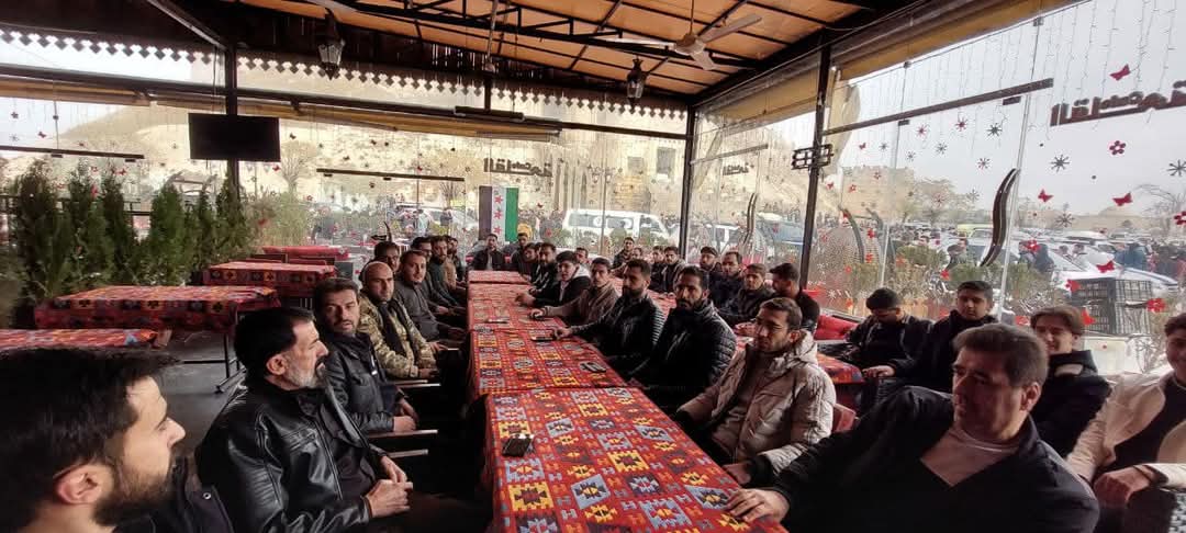SRYA2011's tweet photo. In the liberated city of #Aleppo, SRYA held its first meeting, emphasizing the vital role of #youth in building Syria’s #future. Their focus: instilling freedom, #justice, and dignity while uniting efforts for facing challenges. #HopeForSyria #YouthPower #Revolution
#Aleppo https://t.co/HNhDR3jn9X
