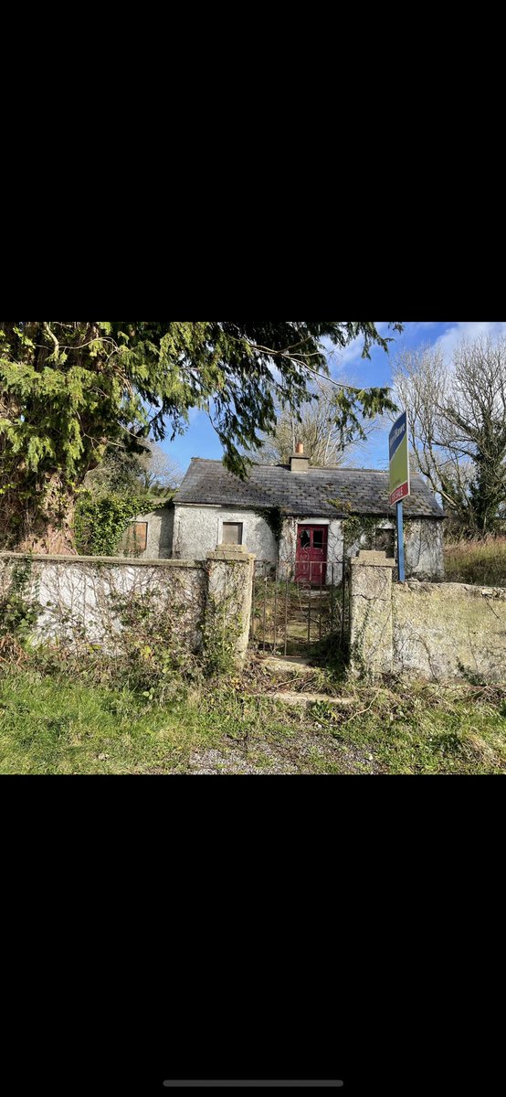 Thefriz73's tweet photo. So the gates finally fitted . Bridget’s cottage finally finished . Really lovely couple renting a few months now . A thoroughly wholesome project. The search for something similar continues https://t.co/KChkb3USlI