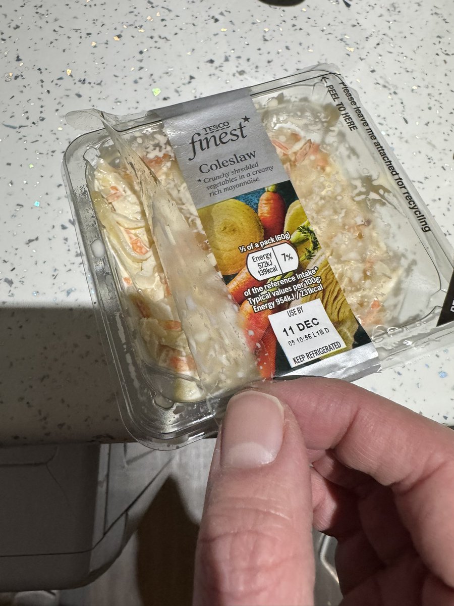 181Andys's tweet photo. @Tesco Hi, we have received our click and collect this evening but the packaging of the coleslaw has already been opened. https://t.co/9thjVTcFfj