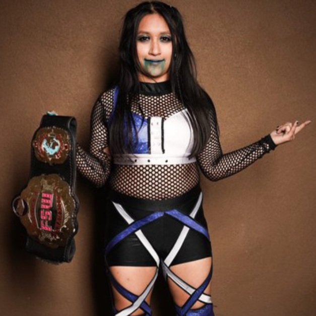 NVhowlingWolves's tweet photo. Tonight's #FSWFutureShock
@GypsyMac takes on Taylor Yorke but
What will The
#AndNew FSW Women's Champ
@TheAliceBlair ๐ค๐ค
be up to???
๐ธ @FSWVegas on TrillerTV https://t.co/abXlEapr9P