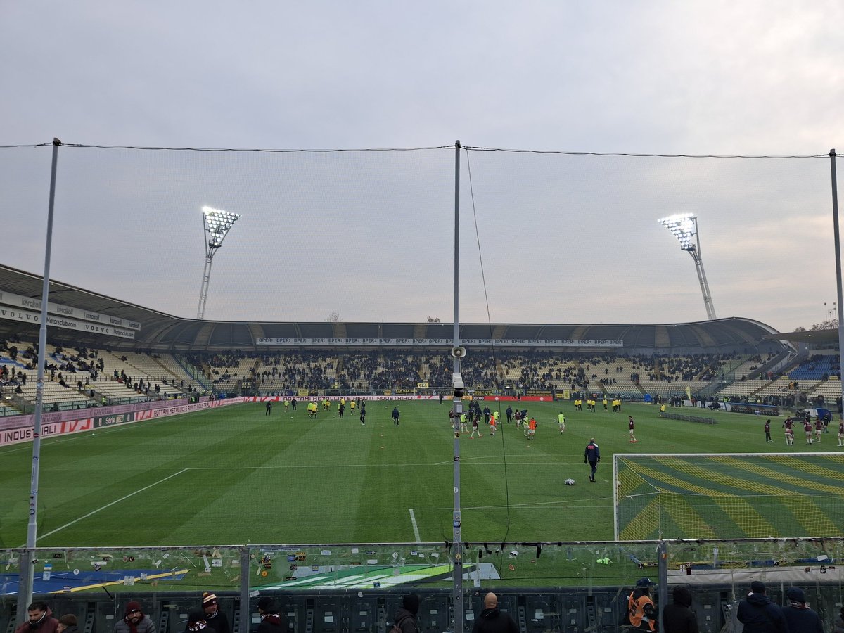 dvdfrs95SA's tweet photo. Uno dei miei rarissimi punti in Serie B

#Salernitana https://t.co/JqJ6XOvUYV