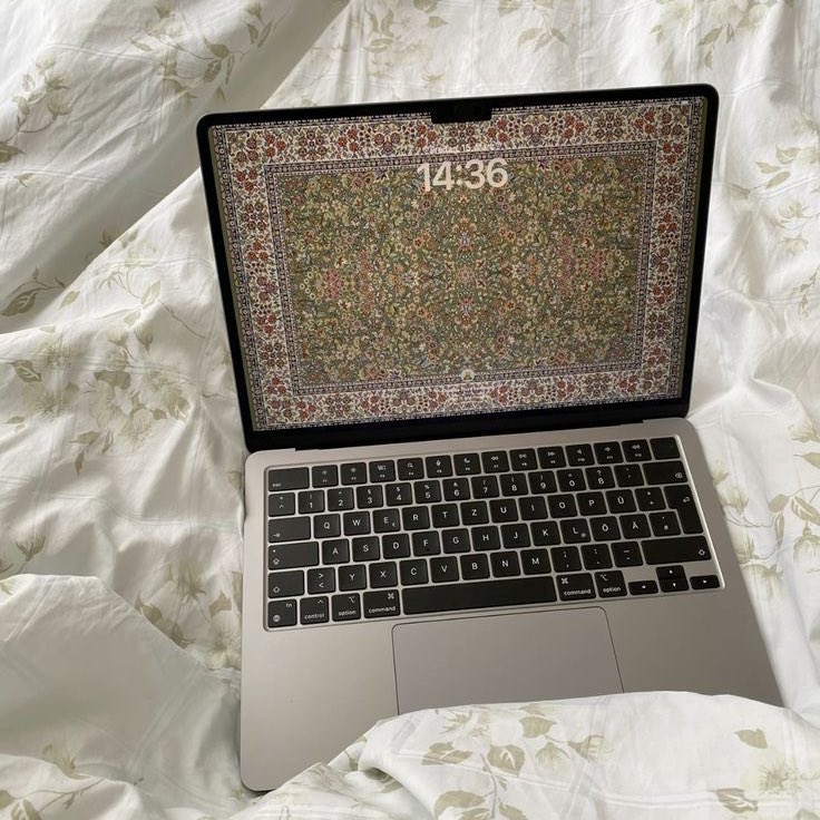 prtygal777's tweet image. New Wallpaper