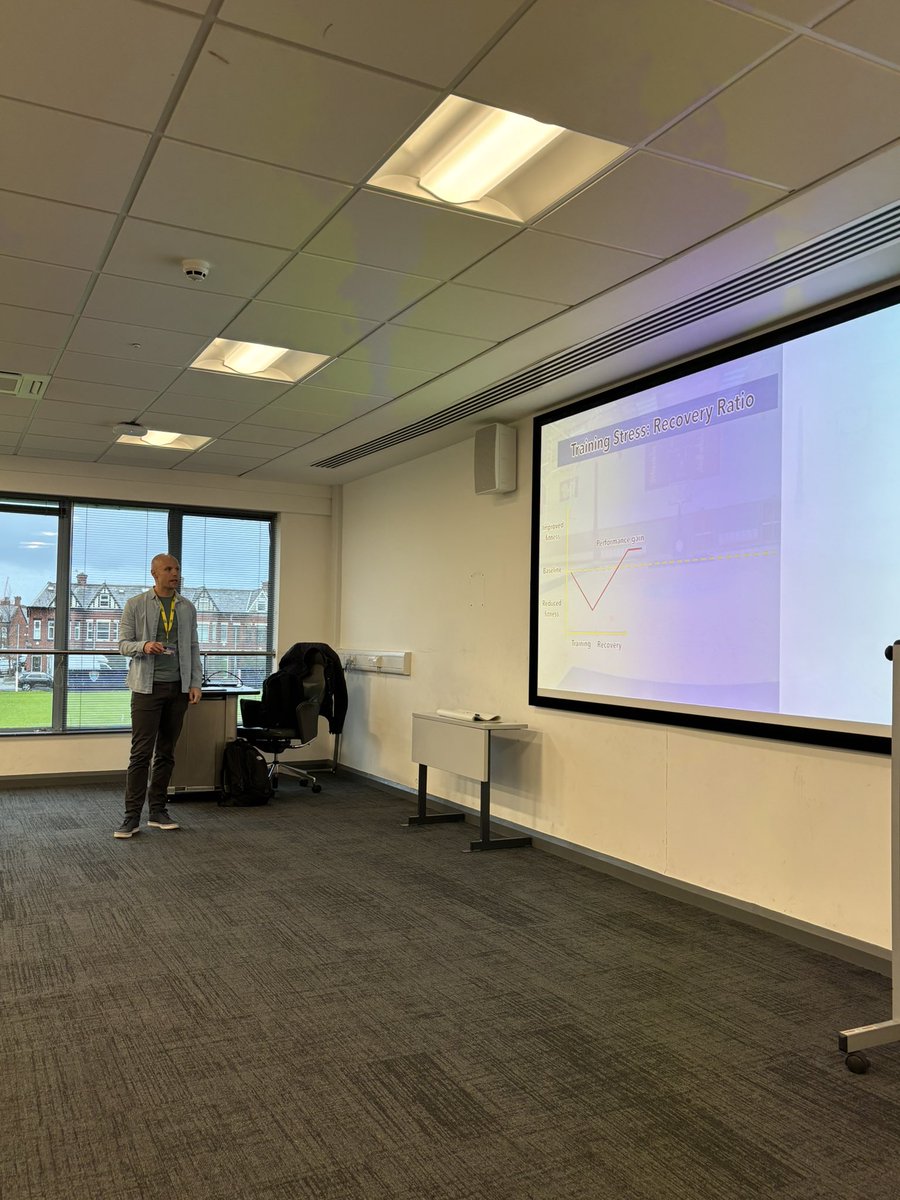 kjgreigy's tweet photo. @craigj_thomas91 - I love sleep!! And hearing the importance of sleep in performance was great , thanks so much for your time & expertise today 💪🏻🧠 #MTconference24 #sleepimportance #performance https://t.co/UE5wPd3nVg