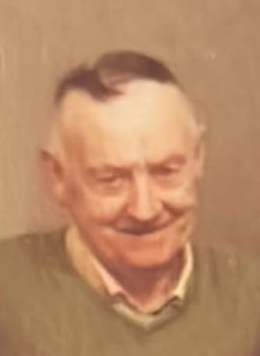 The Committee and Members of St. Patrick's GAC The Loup deeply regret the death of Patsy McIvor, father of our club member Stephen. 

We offer our deepest sympathies to the extended McIvor family.

Ar dheis Dé go raibh a anam.