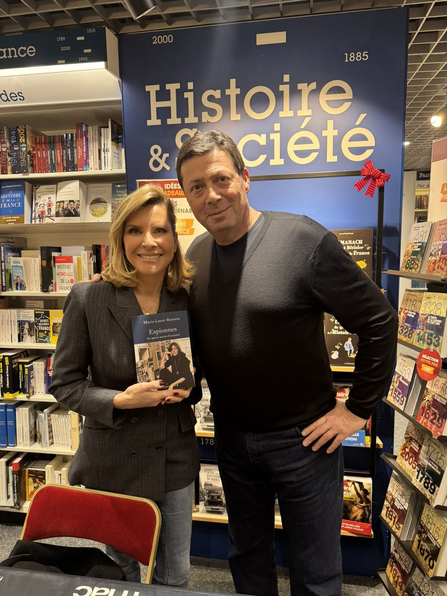 Bravo Marie-Laure Buisson pour ce livre magnifique « les espionnes » le top des ventes et les dédicaces dans les meilleures librairies de france est amplement mérité ! 👏
@BuissoMlb <a href="/Fnac/">Fnac</a> <a href="/Armees_Gouv/">Ministère des Armées et des Anciens combattants</a>