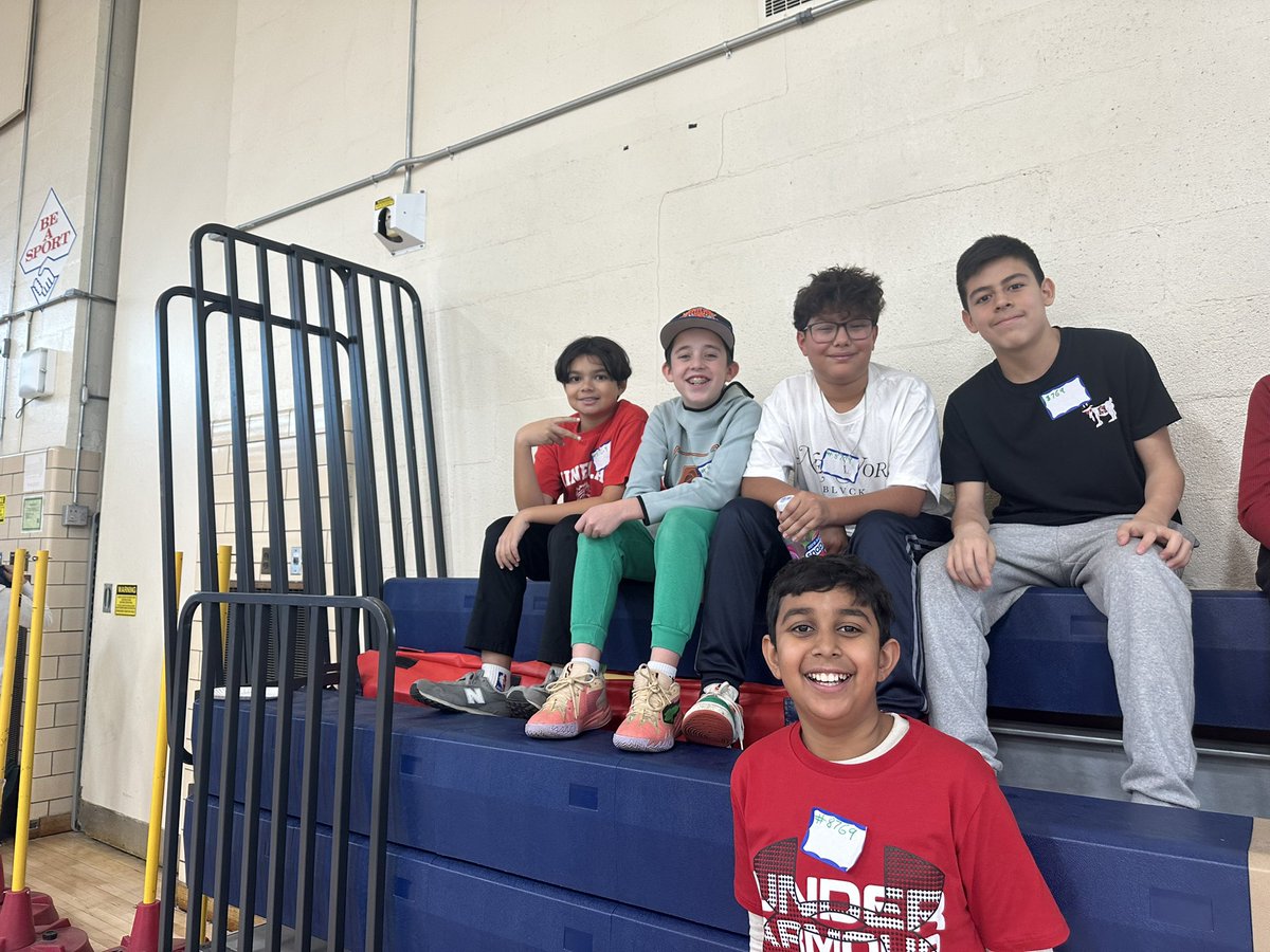 Ms. Deninno👩🏼‍💻👾 tweet media