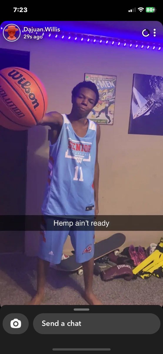 QuandaleDigth's tweet photo. Thank god this dirt ball not on the team anymore #banthisdude
#trash #goofy https://t.co/doMVVLpQEp