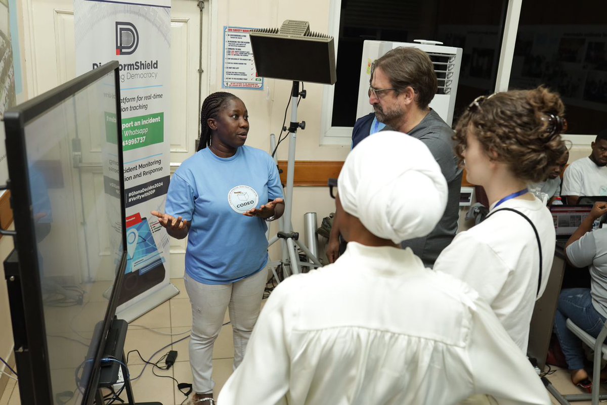 penplusbytes's tweet photo. A Visit from the German Ambassador!

We were honoured to welcome Ambassador Daniel Krull, the German Ambassador to Ghana, to our corner. 

#DisinformShield
#VerifyWithDDP
#GhanaElections
#GhanaDecides2024
#CODEOGhana
#AHEADAfricaProject https://t.co/RhAkTyGKhr