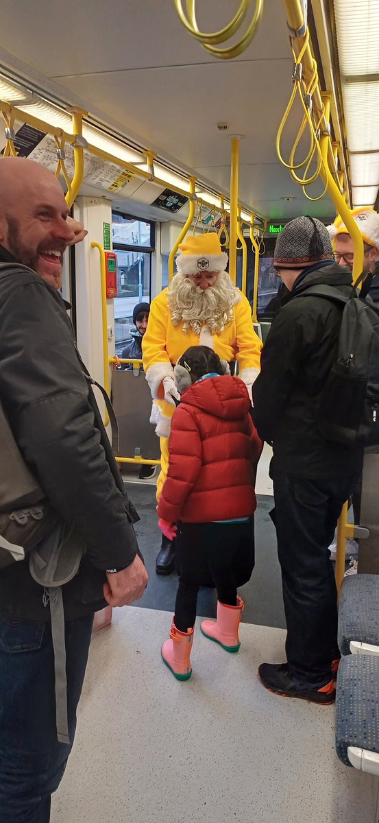 vr_pr's tweet photo. @MCRMetrolink loved seeing Santa on the tram this morning! 🎅 https://t.co/ttnFSA9go1