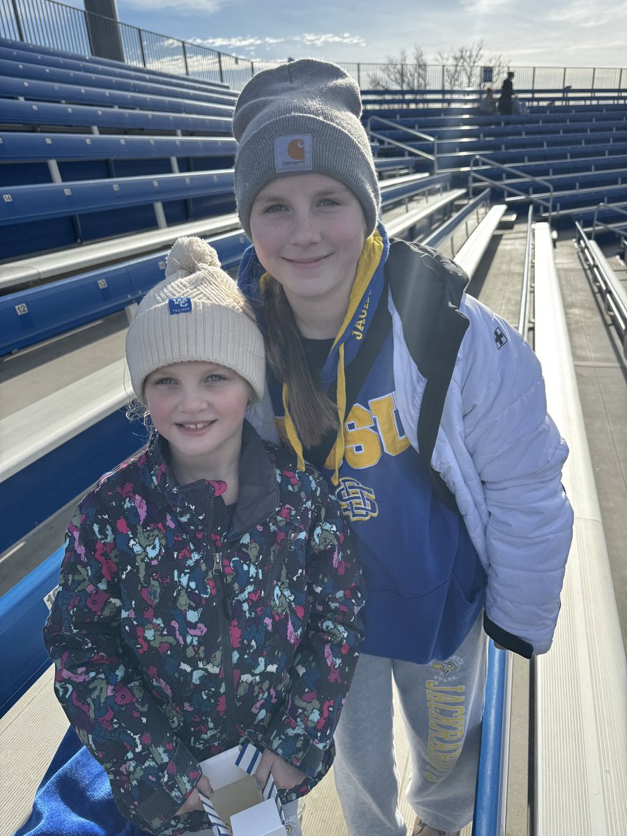 bswallen's tweet photo. #GOJACKS https://t.co/s1rfiy3P5C
