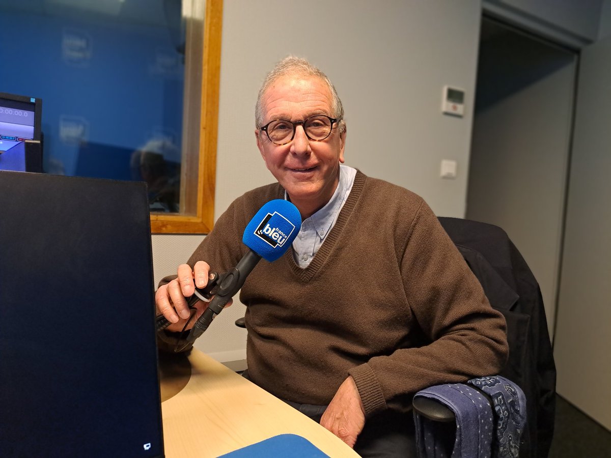 Merci a <a href="/SHaussoulier/">Stéphane Haussoulier</a> d’avoir pris la seule decision indispensable: celle du retrait de la présidence ! Donc je présente ma candidature à la présidence du conseil départemental ! Mon programme est simple: intégrité, dialogue, ecoute

francebleu.fr/infos/politiqu…