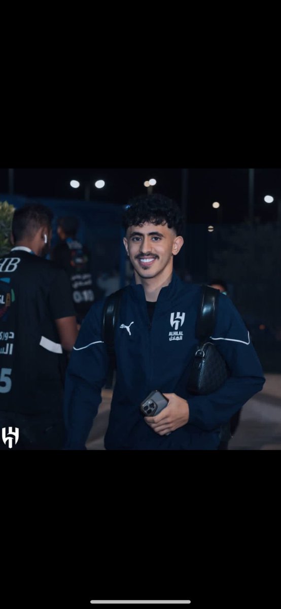 #الهلال_الرايد
الي يشوفه واسطه يضغط لايك❤️
محمد القحطاني