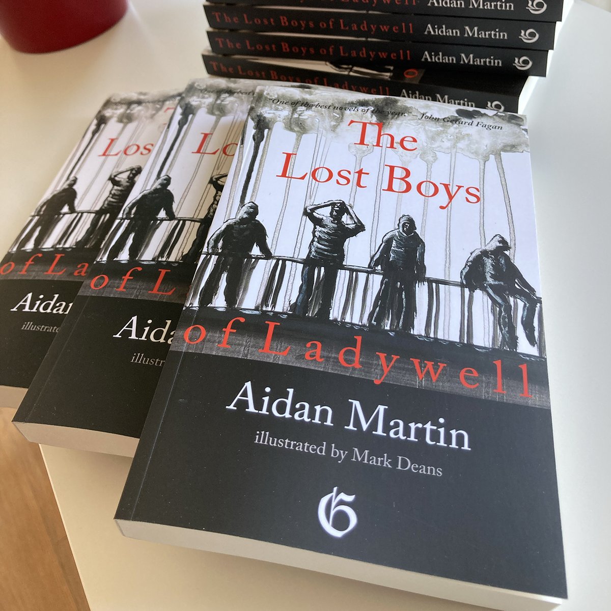 "A story so sharp its like you're a part of it. Also a feast for the minds eye, and a banging soundtrack to go with it. Relatable to any ravers out there - the ups and downs will be brought back! " - thank you JOR for the fab 5-star review 🌟🌟🌟🌟🌟
gutspublishing.com/the-lost-boys-…