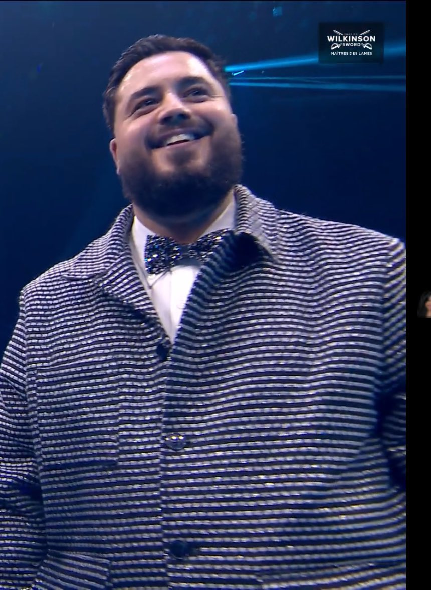 thysbdo's tweet photo. Doigby qui montre encore son talent de présentateur. C’est vraiment le goat.
#DTRFight https://t.co/o63KyypCRy
