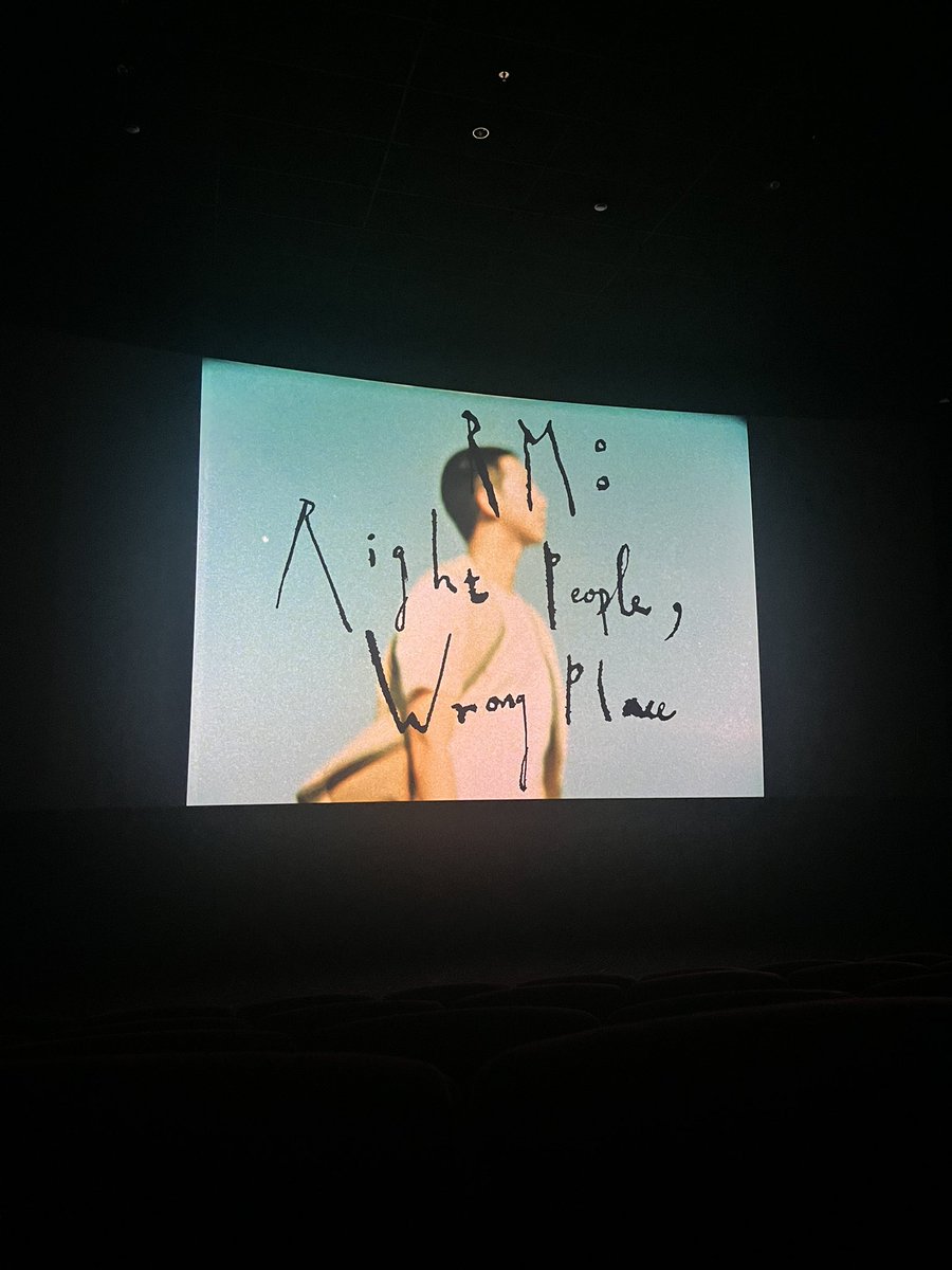 joonyarkive's tweet photo. 5/12/24

RM : RPWP 

dari dulu emang gak pernah gak kagum kalo liat namjoon lagi ngomong sih ya.. tp kemaren sepanjang film, kagum gw ke dia tu malah makin nambah nambah 🥹
pesona lelaki pinter yang mencintai pekerjaan sekaligus passion nya emang agak laen ye 🥹🫵 https://t.co/eZukm3ujUO