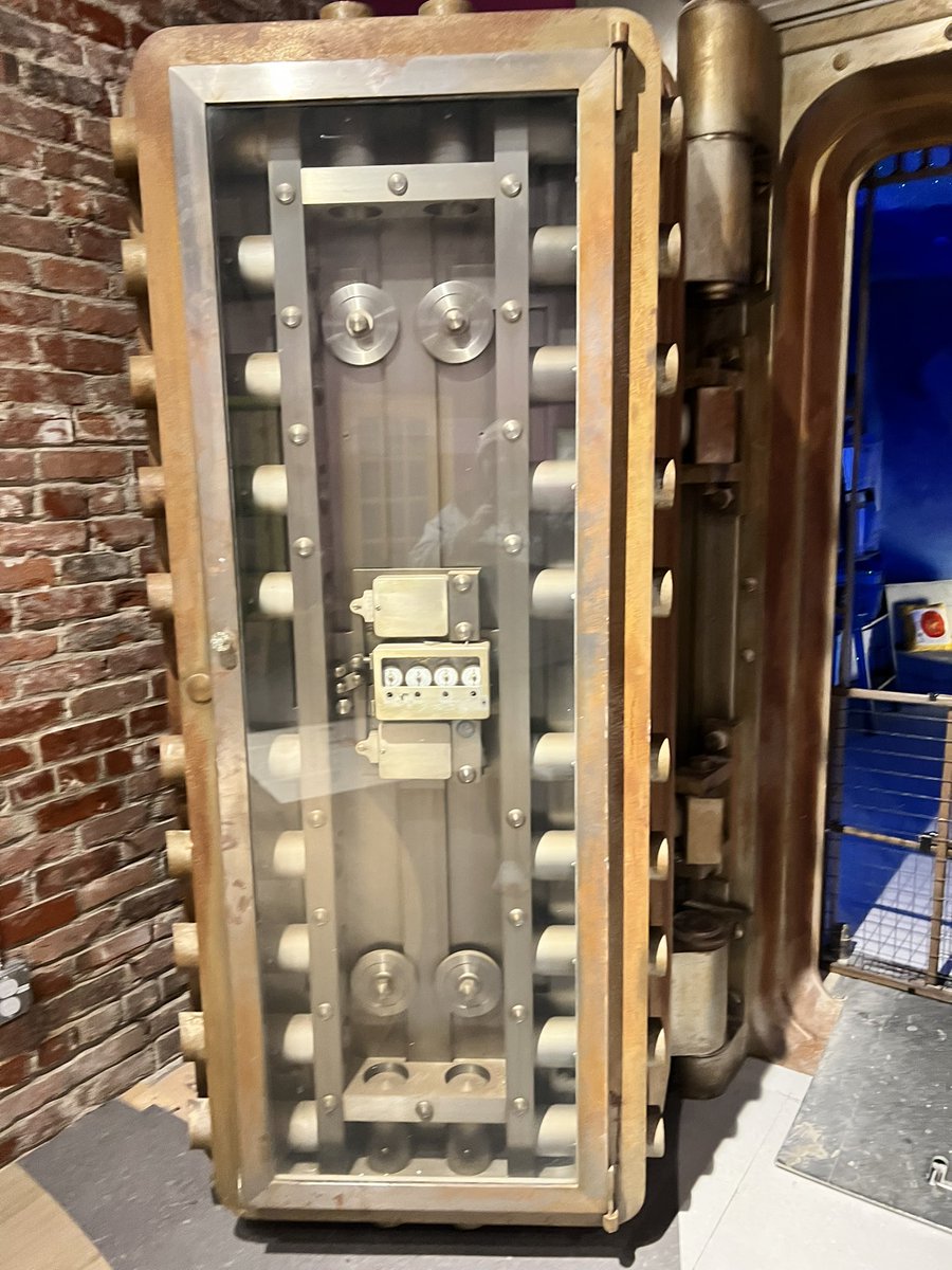 rlfreedm's tweet image. The Dedham stroll was a complete success. Thanks to everyone who came to #createbravely with us at #tlcstudios @fablepaul @peterhreynolds