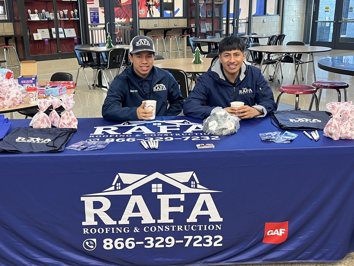 Come see Santa and Mrs. Claus at Crete High School—here until 11 am! #cretecardinals