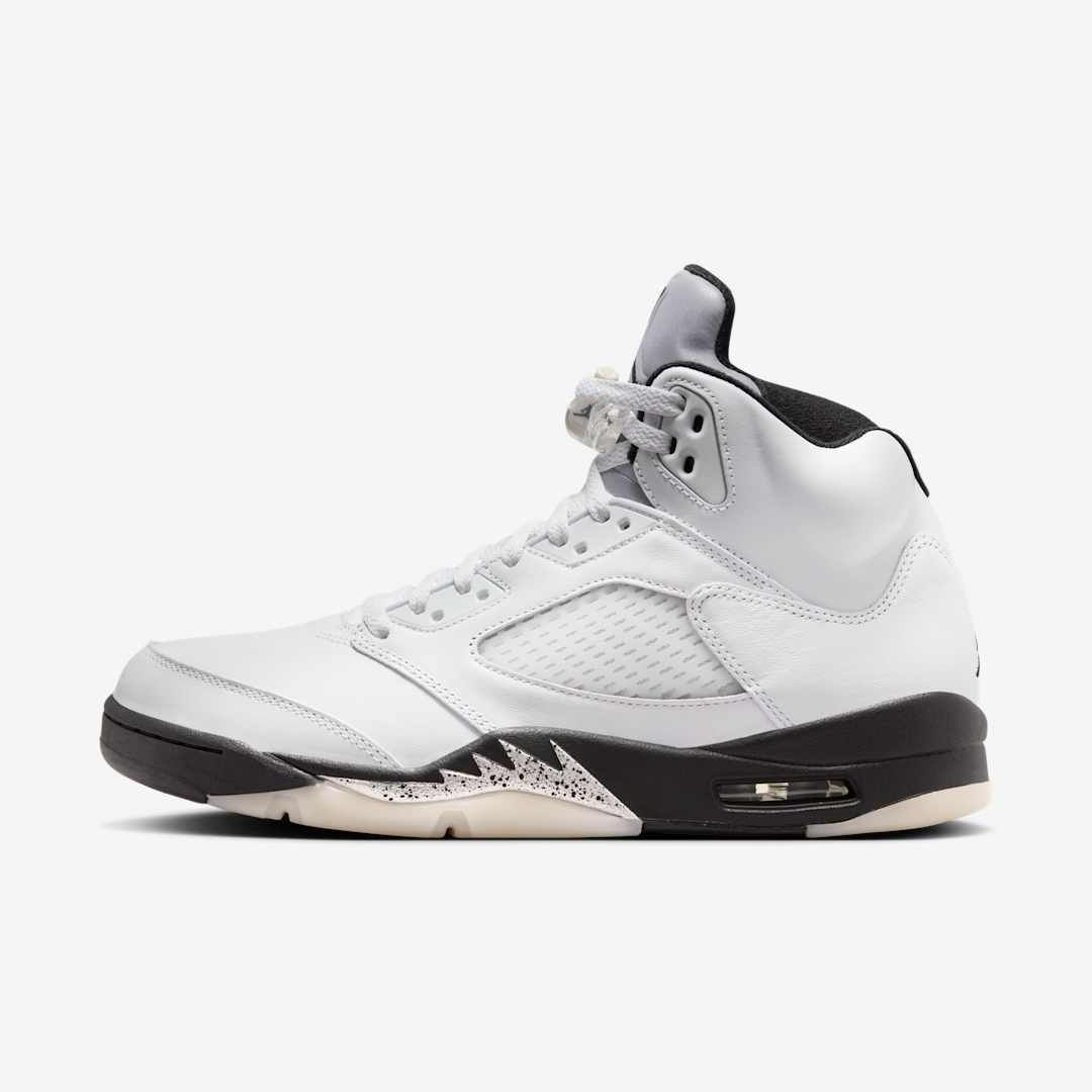 J23app's tweet photo. Jordan 5 Retro "Reverse Metallic" on @nikestore 10am ET / 7am PT

Men's -> https://t.co/MpnQBTDQ3T

GS -> https://t.co/Suj6wVhzKU

PS -> https://t.co/QfxnihzypU

TD -> https://t.co/4c3iPbiNiB https://t.co/dFo0l754sV