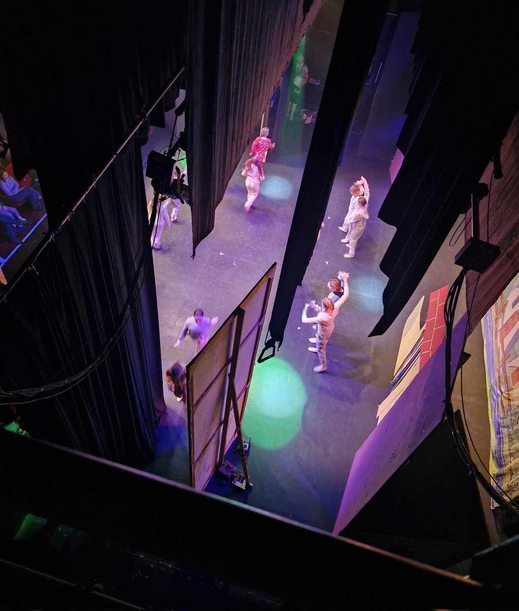 ajohnmain's tweet photo. An unexpected trip up to the fly gallery for this afternoon's first performance of 'Once Upon A Fairytale' by @EKRepTheatre
#OnceUponAFairytale #Pantomime #Panto #EastKilbride #VillageTheatre #LocalTheatre #EastKilbrideRepTheatreClub #SupportYourLocalTheatre https://t.co/pm5UupiAWV