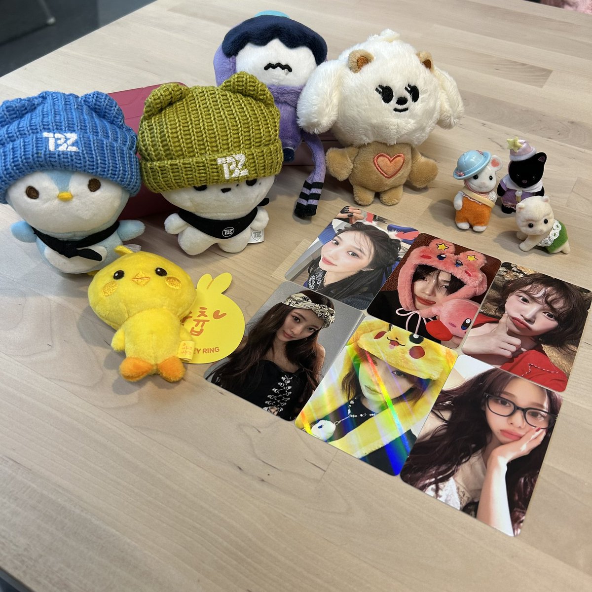 lovekaiprince's tweet photo. ★ kwangay ikea date 

kızlarla noel gelirken ki klasik buluşmamız bu sene de sorunsuz ve tam kadro olarak gerçekleşti 🙇🏻‍♀️💜 ily girls https://t.co/7WLF1G2dWO