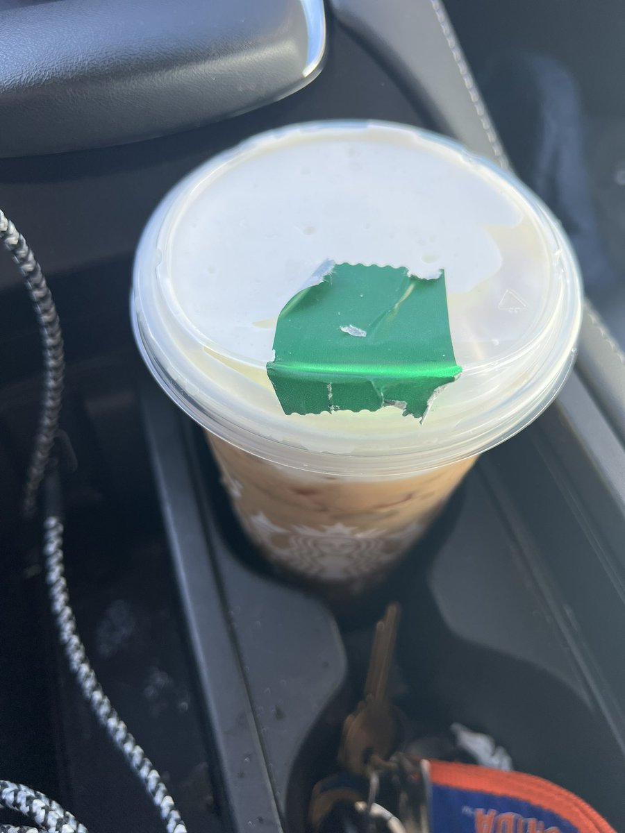 jillianb02's tweet photo. Oh @Starbucks. While I appreciate you protecting my Door Dash order, can you throw in an extra lid or a straw? This sticker took 10 minutes to remove and it left a sticky residue behind where I’m supposed to drink from. 🤦🏻‍♀️ https://t.co/OC4CN50V0V