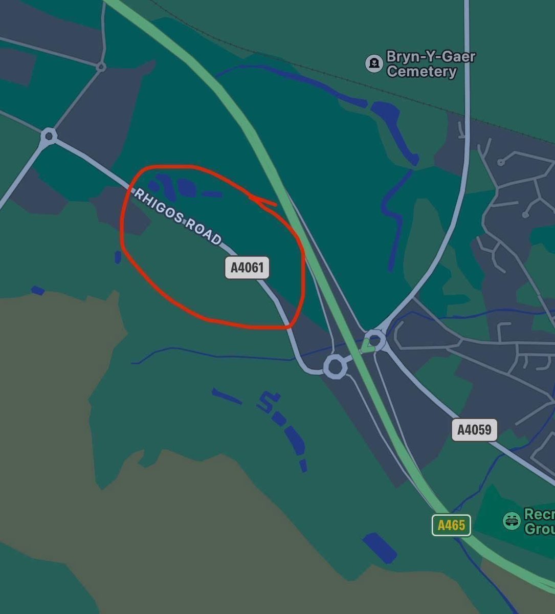 Flooding reported between Hirwaun A465 roundabout and Hirwaun industrial estate and Rhigos Mountain Road  on A4061. See picture below