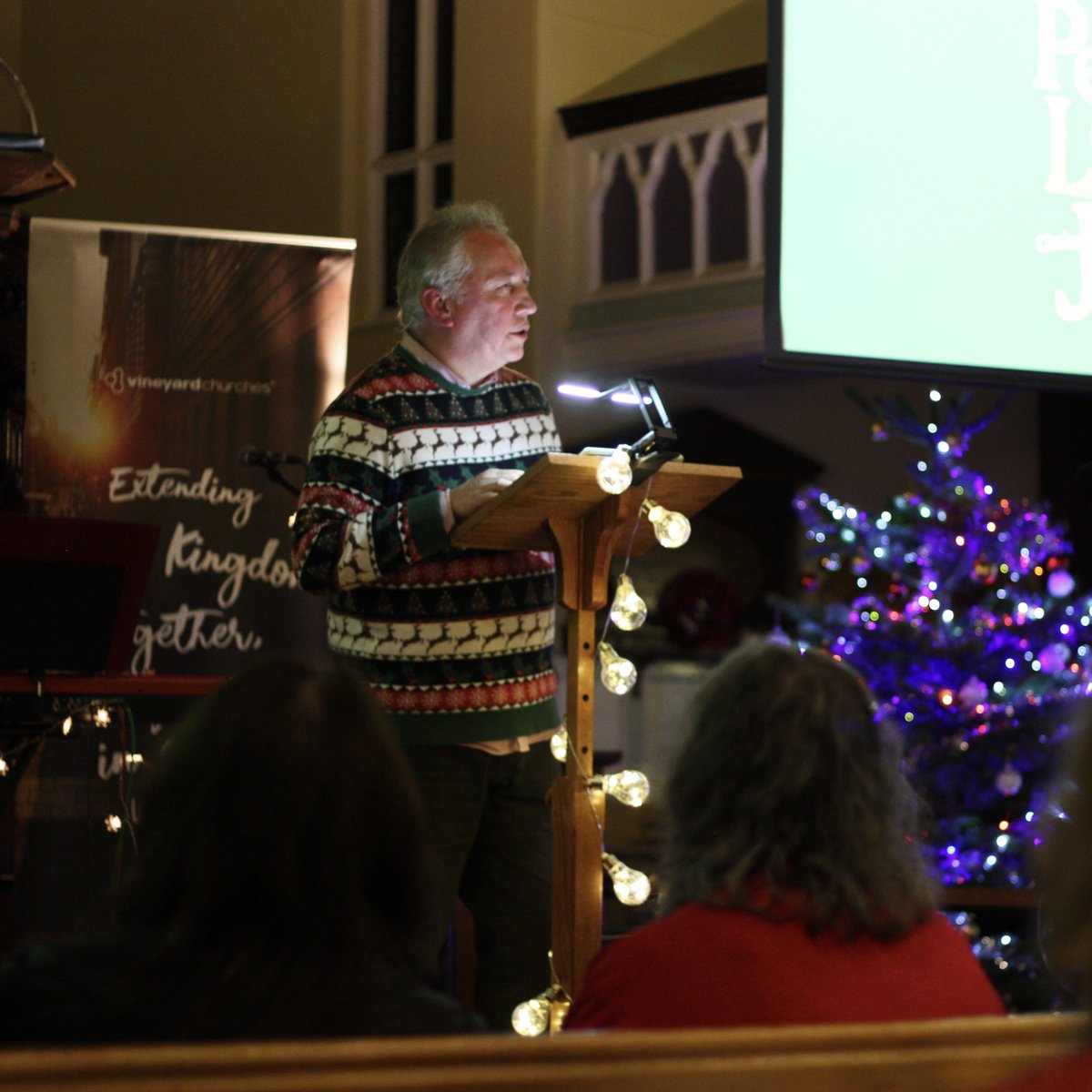 LeedsVineyard's tweet photo. Bring along your friends &amp; family and join us for our Carol Service ✨

A Christmas message wrapped up in favourite carols with the choir, familiar readings and followed by festive refreshments.

✨ Sunday 7pm at Headingley Methodist Church https://t.co/55cQUBgpLz