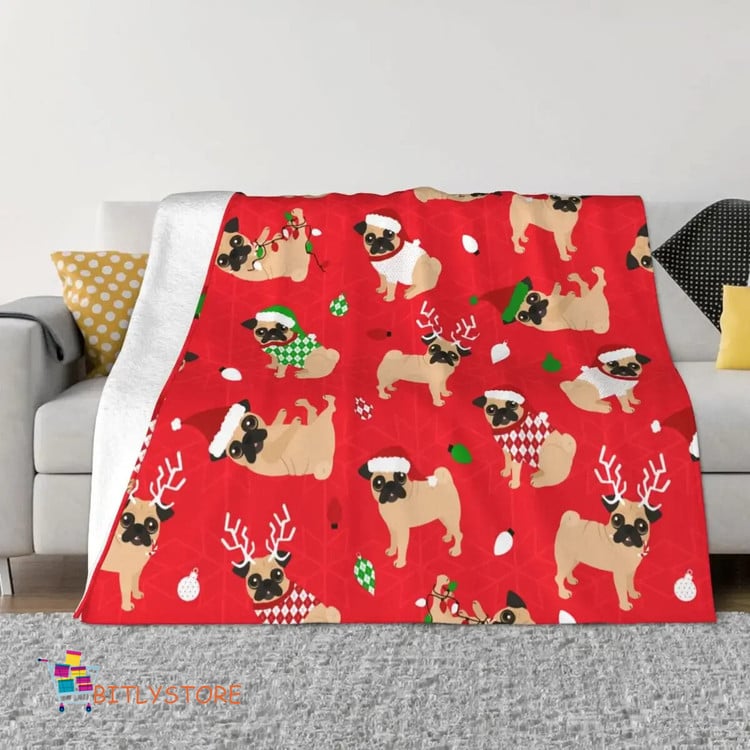 PugsClub1's tweet photo. Christmas Pugs Red Blanket 🐕🥰
Order from here .🎁👇👇👇
https://t.co/Z5Z4nWf7ME https://t.co/47Oc4rFY8f