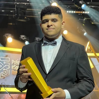 Erik López tweet media
