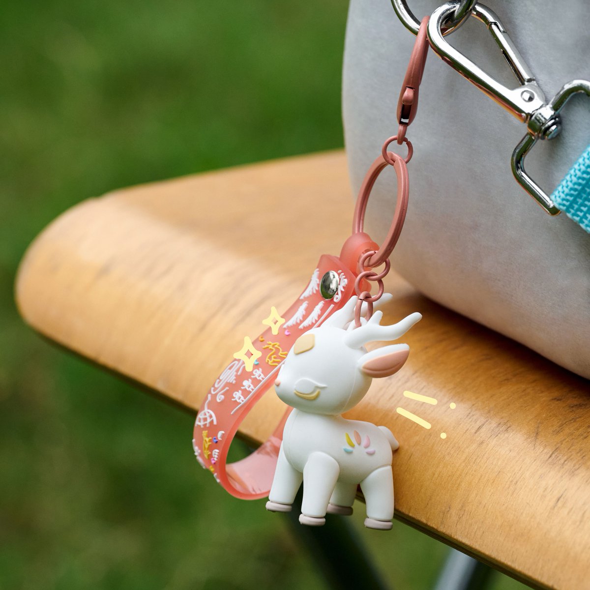thatskyshop's tweet photo. Deer enjoys the new sounds and sights of the world you show them! Where will you take yours? 🌞

Cute Sky Figurine Keychains are available in a selection of characters: https://t.co/EYWW32RoVT ❤️

#thatskyshop https://t.co/KrccnMZExz