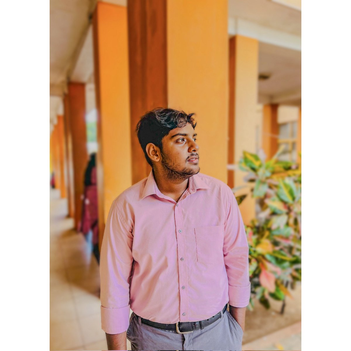 tishmii's tweet photo. Smile 😁.... https://t.co/msA4FM9aCu