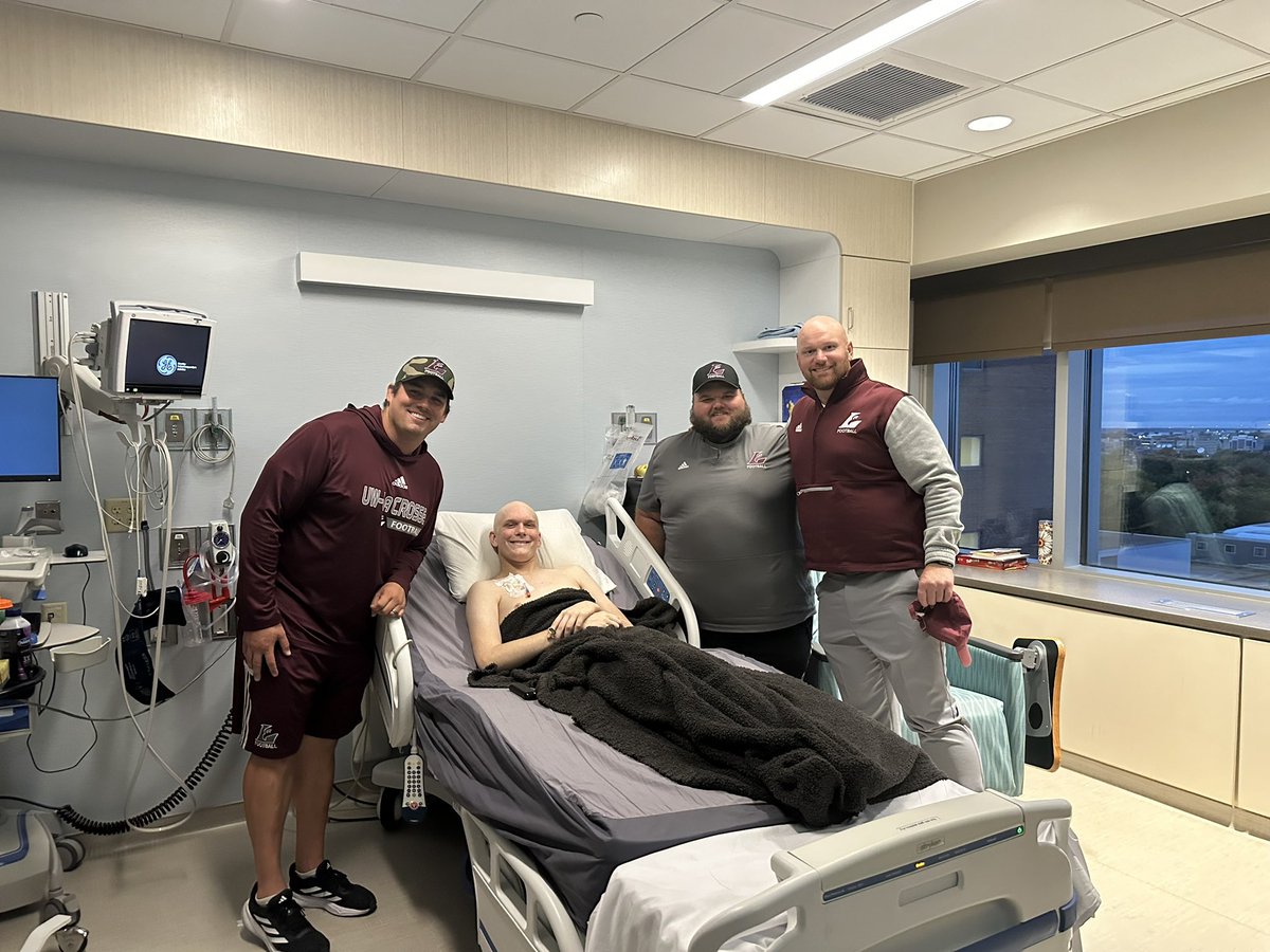 OFFICALLY DONE WITH MY LAST ROUND OF CHEMO!! Time to get back to work! God is great🙏<a href="/UWLCoachJanus/">Matt Janus</a> <a href="/UWLEagleFB/">UW-La Crosse Football</a>