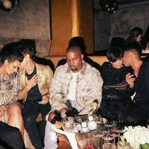 kanyestreams1's tweet photo. They always say “you’re addicted to gambling” but never “I hope you win” https://t.co/CnSxlBdUK5