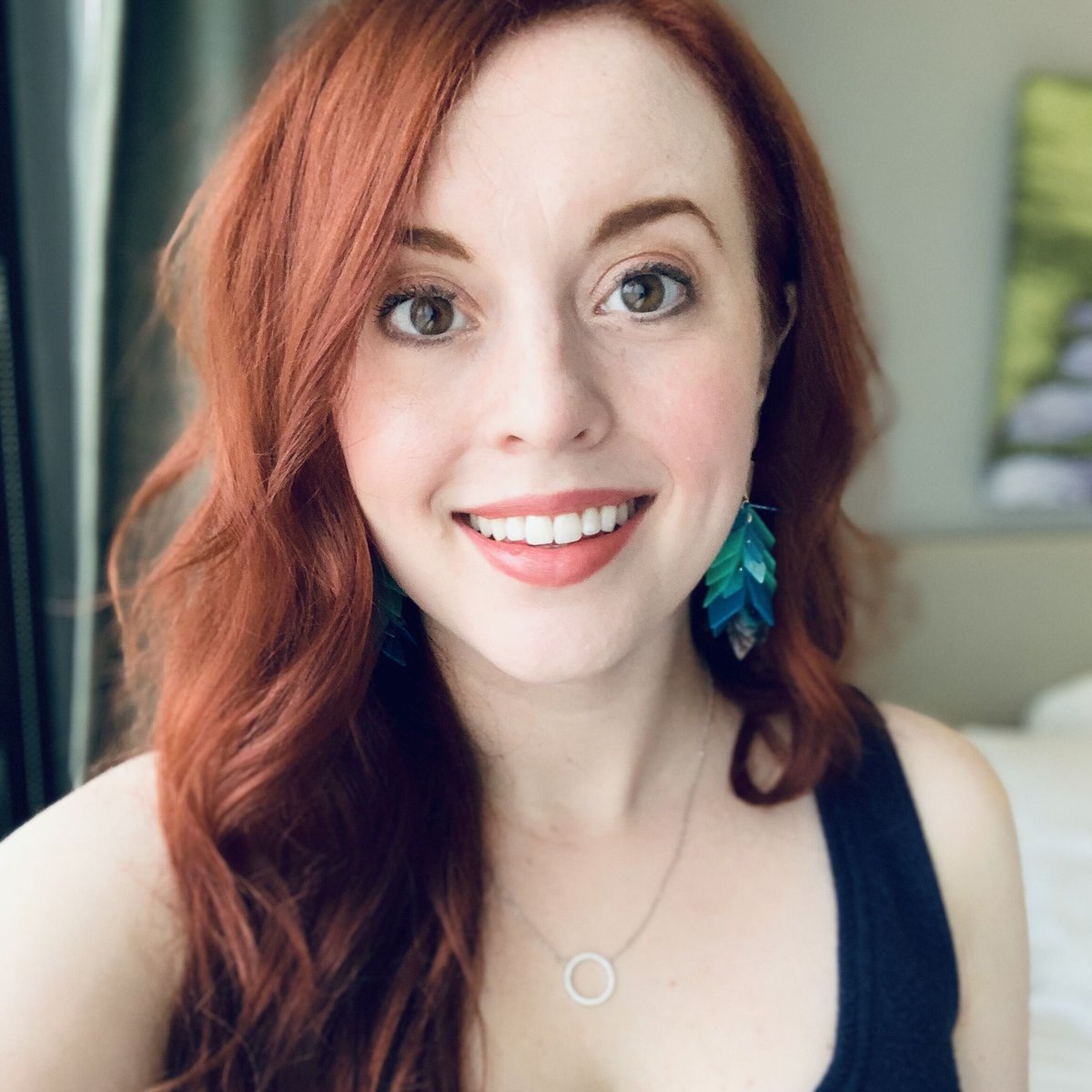 taxretreat's tweet photo. #TootYourHorn No.65: Ta-da! It's @vheckman!
Lighting up the main stage, Valerie is a public speaking pro who inspires us to practice enthusiasm for positive social change. She’s spending her free time cooking up an elaborate meal for friends and family. #WelcomeToTheTable https://t.co/7uBiJHiJFF