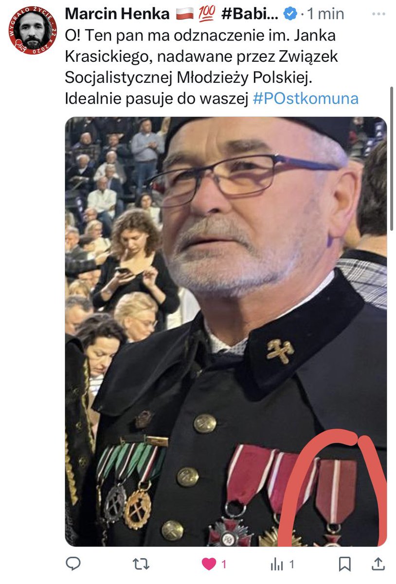 miloszlodowski's tweet photo. Jak jednym nieroztropnym wpisem zdradzić ukrywaną przed rynkiem strategię „firmy” ;) brawo @ArturLacki - rzekłbym - topowy #ideaplacement ;) #PRLBis #KomunaWraca https://t.co/kaQ9VQte7x
