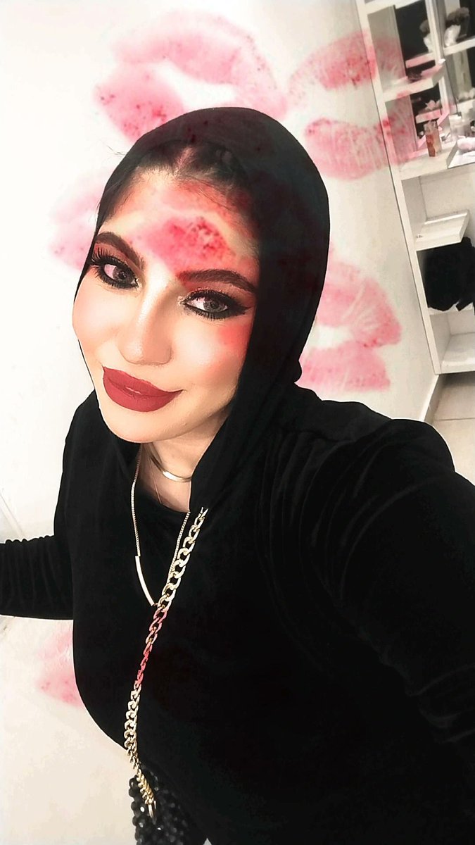 nudyy2__'s tweet photo. #NewProfilePic 

Back💋 https://t.co/aaABRlQo2g
