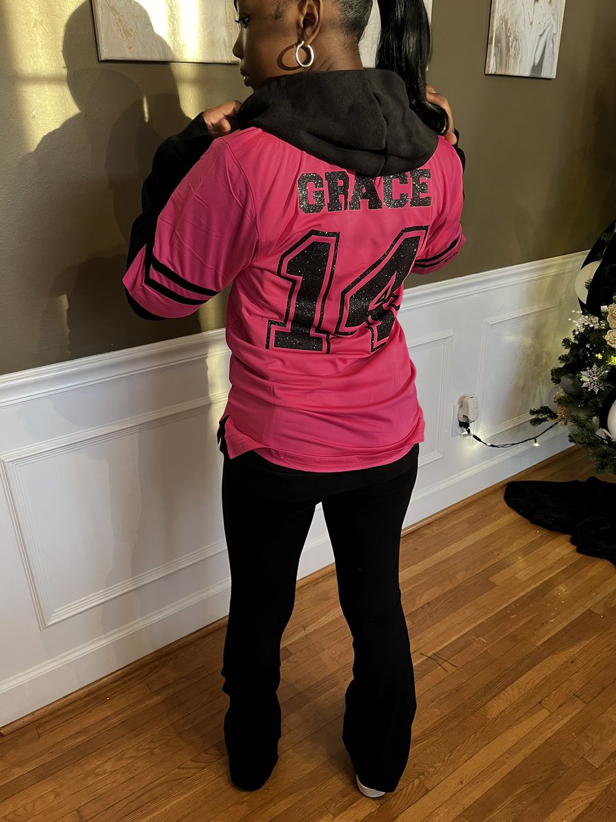 atonoahj's tweet photo. 🎶She’s my Jersei girl..In her Jersei world🎶 

Jersei is wearing a Jersey that says Jersei 🤪🥰😍

HAPPY 14th BIRTHDAY TO MY JERSEI GIRL!! WE LOVE YOU, BEAUTIFUL!!!!!!!!!
🖤🩷🖤🩷 https://t.co/o5FfLI19pd