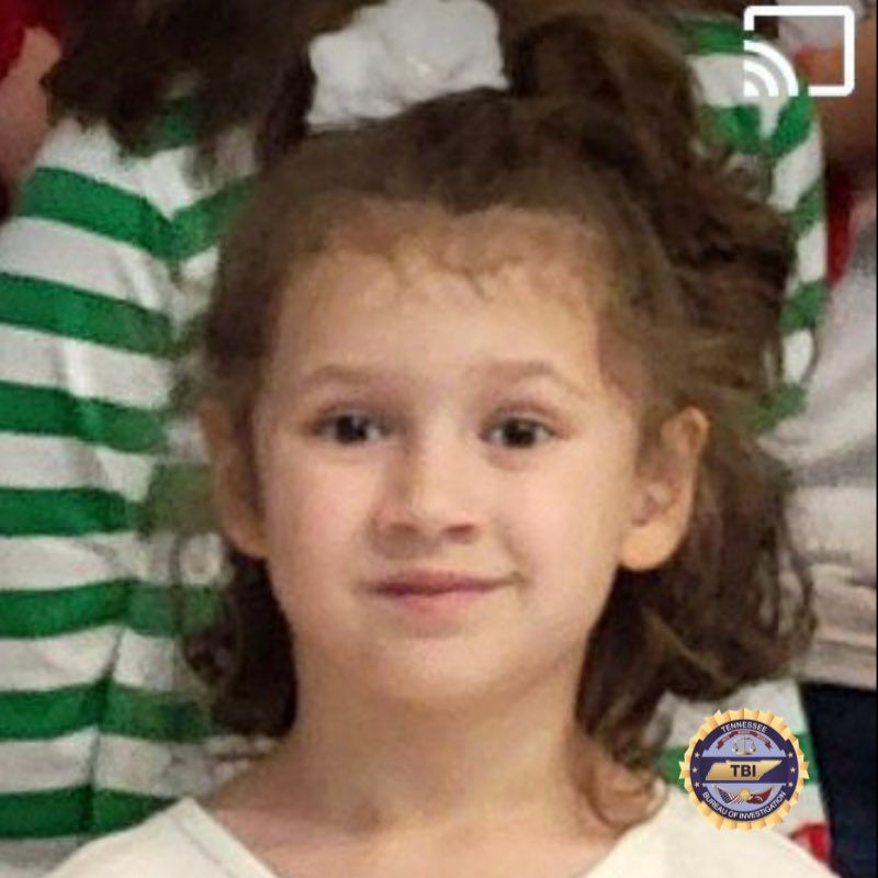An #EndangeredChildAlert has been issued for 7 y/o Arabella Adams, missing from Lewisburg. 

Arabella has brown curly shoulder length hair, brown eyes, is 3’5”, weighs 55 pounds.

If you have seen Arabella, please contact the Lewisburg Police Department, 931-359-4044.