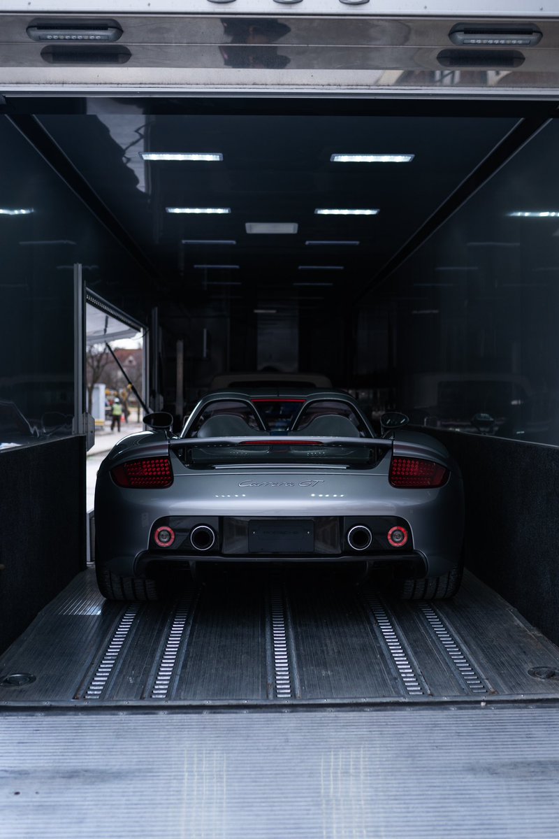 Opinion | The Carrera GT will be a $3M car in 5 years. Who agrees? 🤔 

The last analog Porsche Supercar, limited production, wildly good looks, and equipped with a Formula 1 derived V10. This is why the CGT is still undervalued in our minds. 

The new owner of this car is