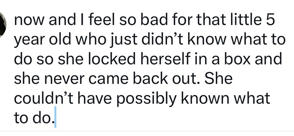pukerexia's tweet photo. Guys I had therapy and I told her. Not everything but the general idea. After remembering yesterday I could not move for 5-6 hours except writing about it. Unfortunately I know in my soul that it is true now, and it was really really not nice. Everything makes so much more sense https://t.co/5VMrssknYS