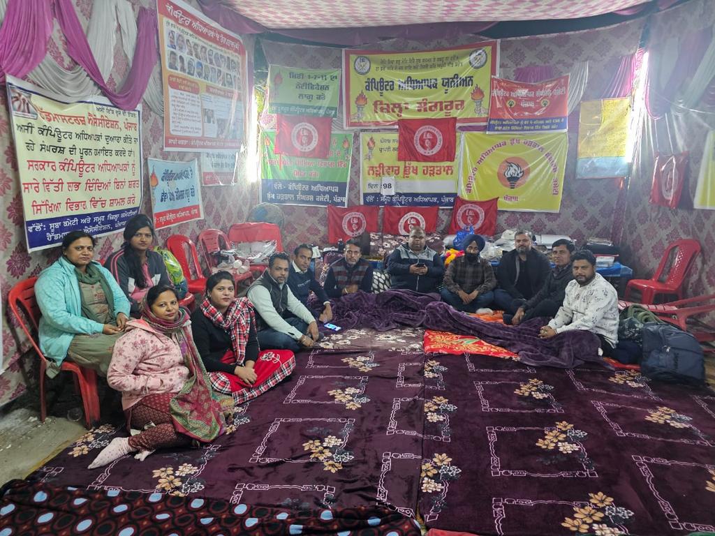 CpShCreators's tweet photo. @mannu_king12 @News18Punjab @news24tvchannel @ptcnews @PargatSOfficial @Partap_Sbajwa @bsmajithia @ArvindKejriwal @harjotbains @HarpalCheemaMLA @raghav_chadha @INCPunjab @BJPPunjab @AAPDelhi @AAPHaryana @AAPMPOfficial @AAPPunjab @AAPRajasthan @ABPNews @Akali_Dal_ @BJP4India @chdwalia @dailypostpunjab https://t.co/Jm8coWUtZs