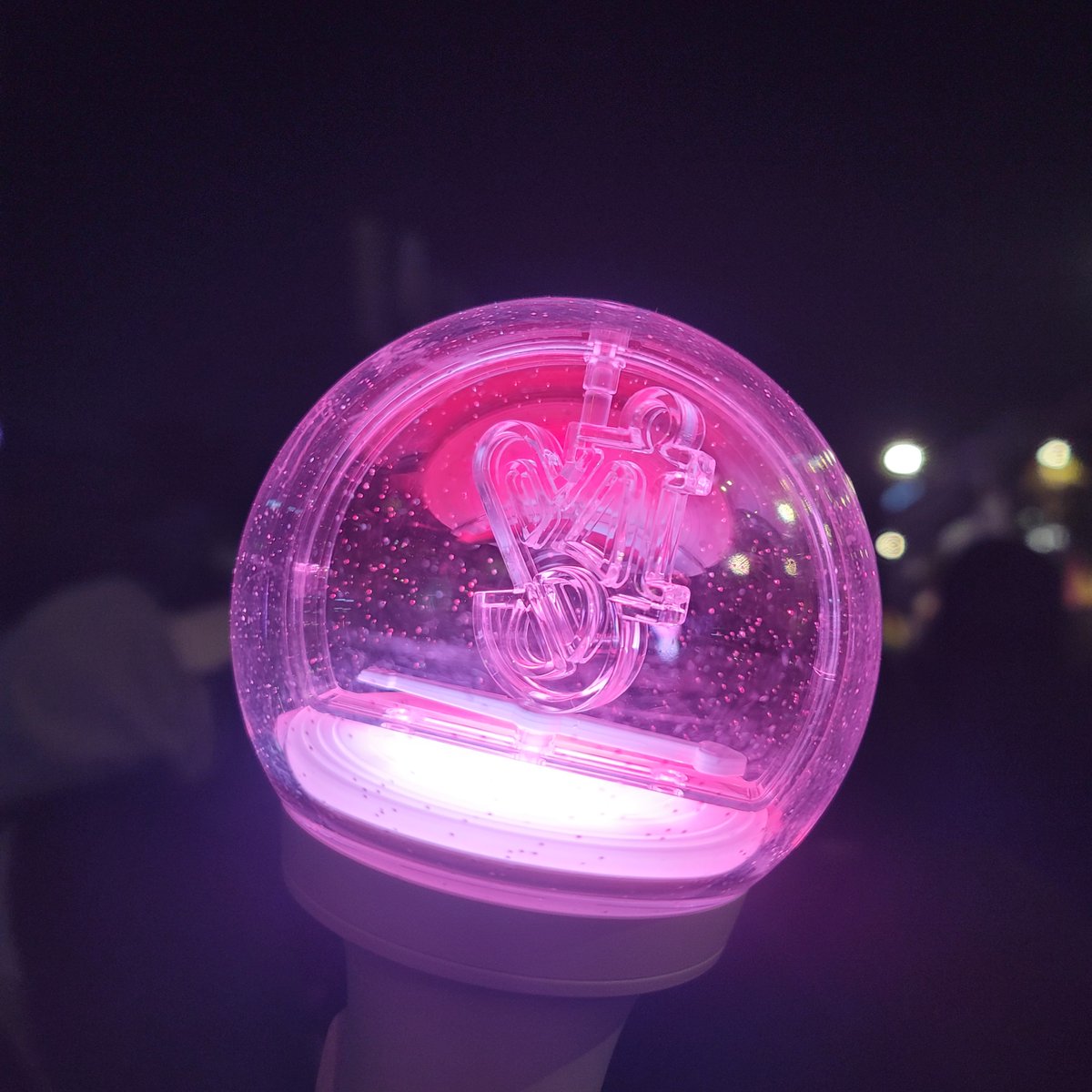 An1yo's tweet photo. 아이브야 살기 좋은 세상 만들어줄게👊 https://t.co/OsM0X0U3gc