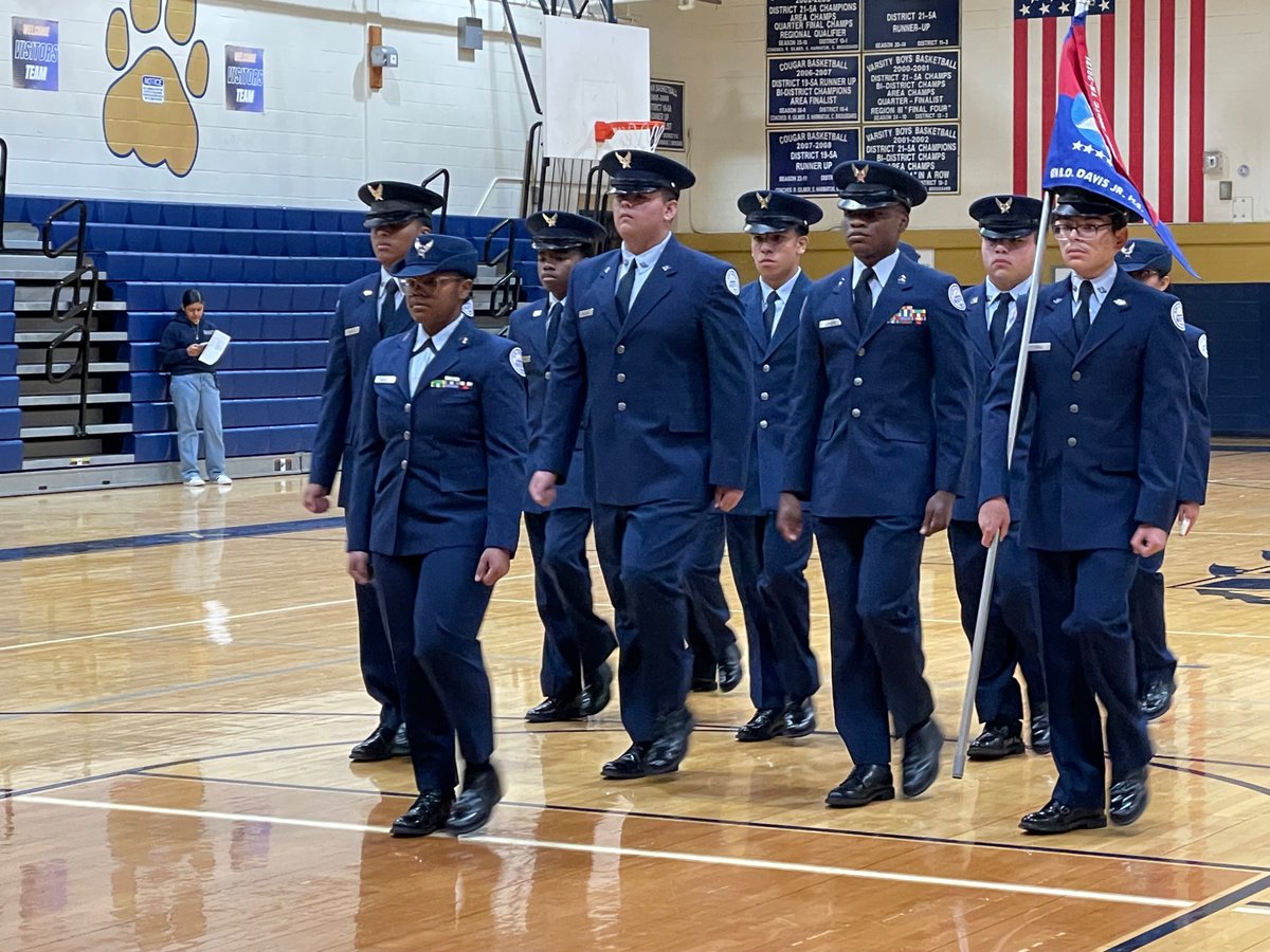 MsDBrimhal's tweet photo. The Davis AFJROTC competing at Nimitz High School today. They are doing a great job! @DavisHS_AISD @MyAldine https://t.co/vkVc5MQO4c