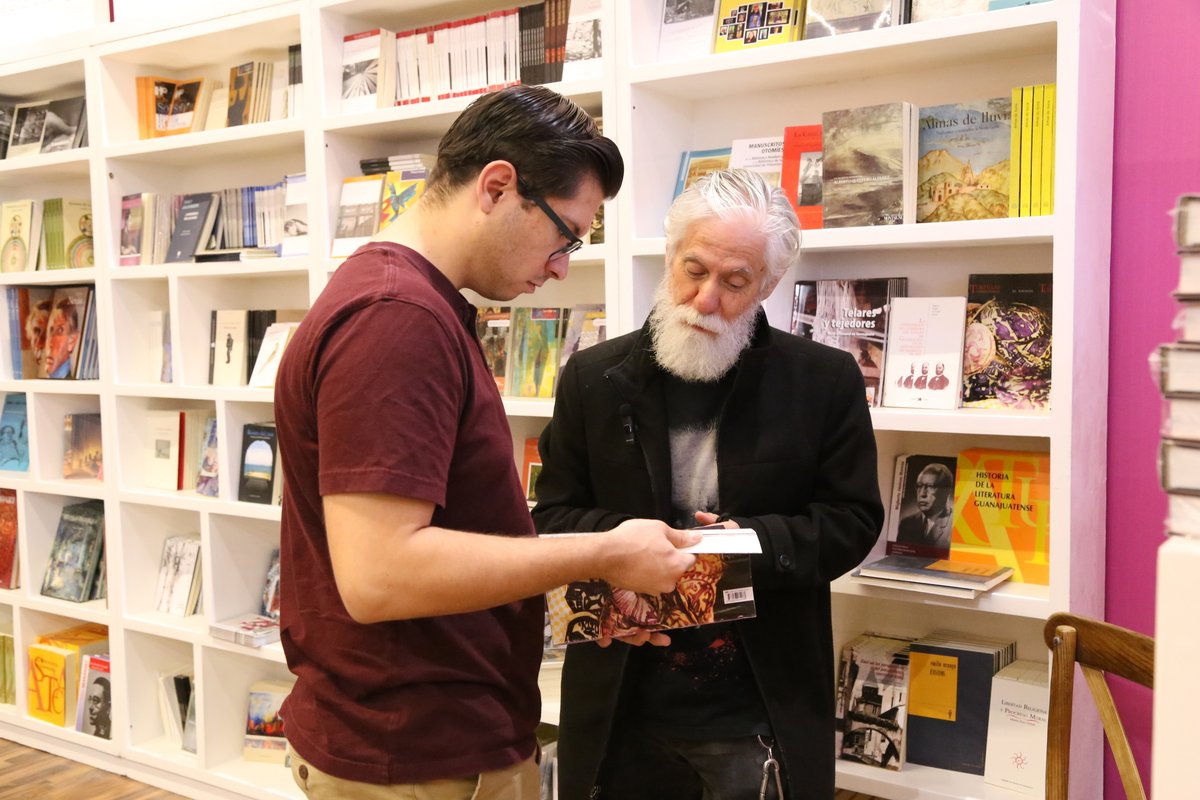 Ediciones La Rana tweet media