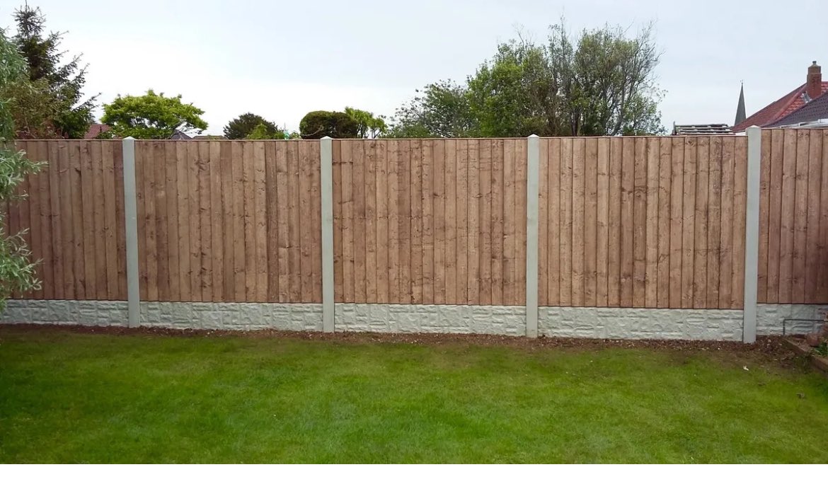 cohnee's tweet photo. @BO3673 Annoyingly there’s a lot of that side of the garden is concrete which makes it not simple to sort the posts. Really I need to replace the whole fence with concrete posts and gravel boards setup. But ££££ https://t.co/VKZovtiHis