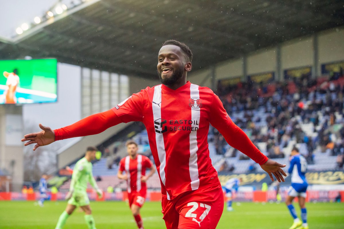 A first league goal for the O's for DJ 😍

#LOFC #OneOrient