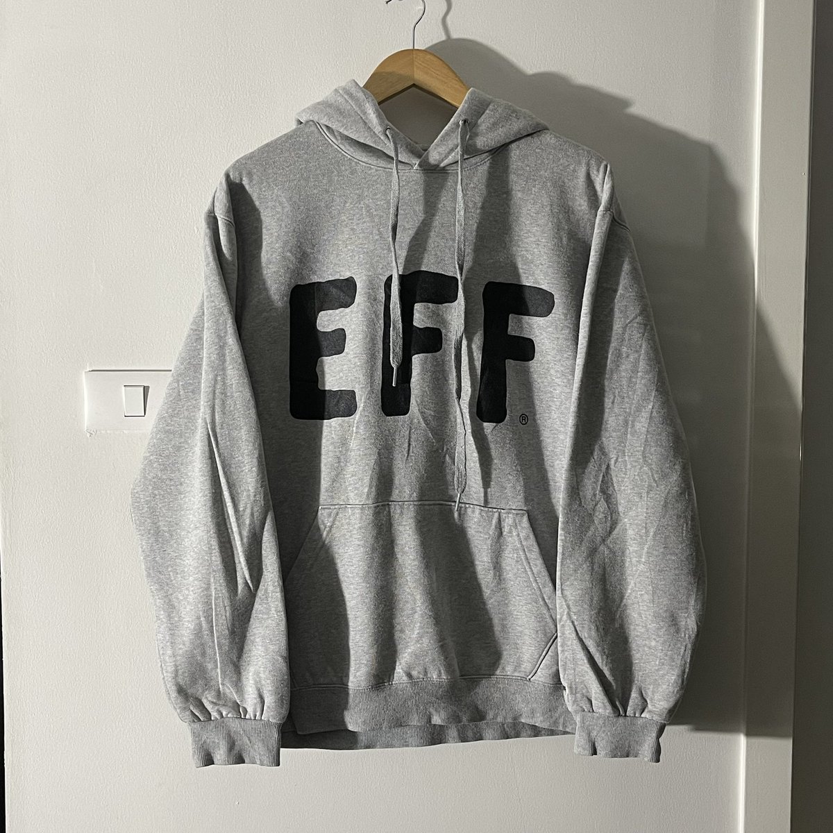 studio_doublep's tweet photo. EBBETS EBFD hoodie สีเทาสกรีนโลโก้เชือกแทนน้า

✿ สภาพโดยรวม9.5/10
   
 ✿ อก : 48 ยาว :27
 
 ✿ ราคา 350.- ส่งฟรี

#สเวตเตอร์มือสอง 
#ส่งต่อเสื้อผ้า #สเวตเตอร์  #พรีออเดอร์เกาหลี #ไอดอลใส่ #EBFD https://t.co/56pkbj0BSh