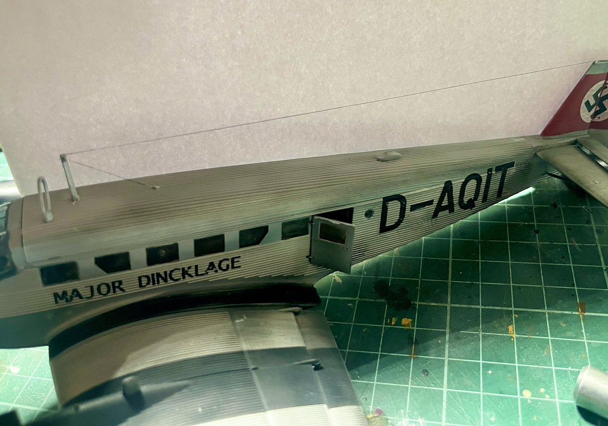 KTMatjOliva's tweet photo. Hair antenna😉 #scalemodel #scalemodeller #jffscalemodels #junkers https://t.co/663FQUOAkw